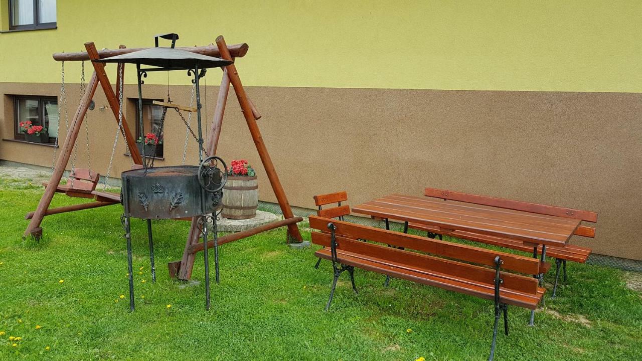 Agroturystyka Jedrus - Nocujac U Nas Otrzymasz 20 Procent Znizki Na Termy Goracy Potok I Szaflary Exterior foto
